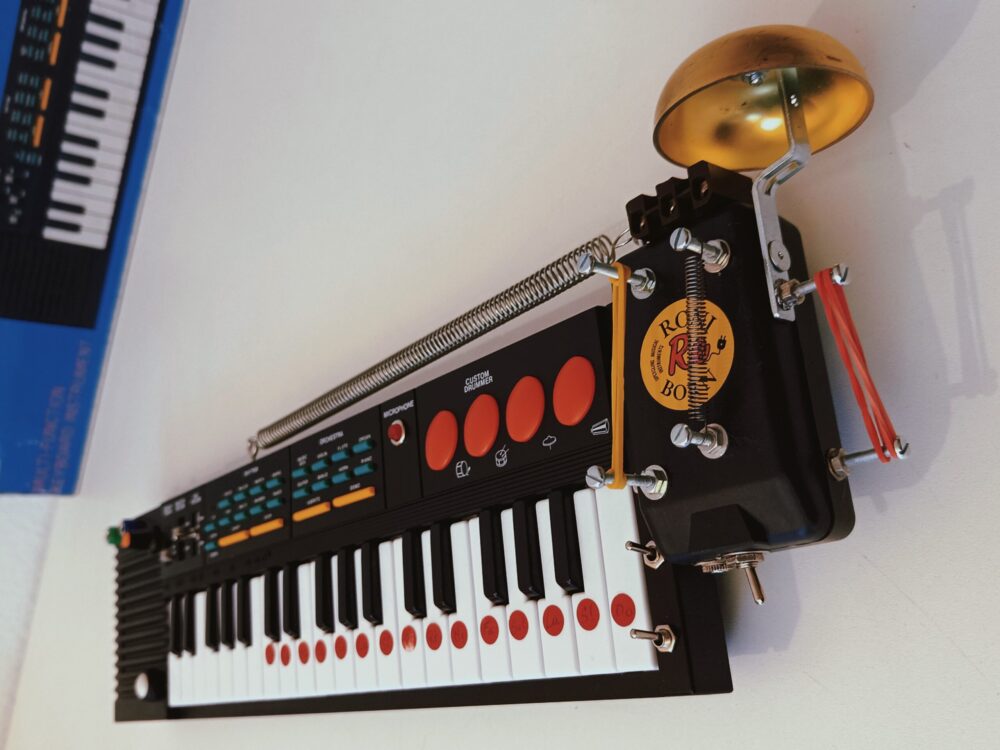 DustMachine: A Lo-Fi Mechanical Synth